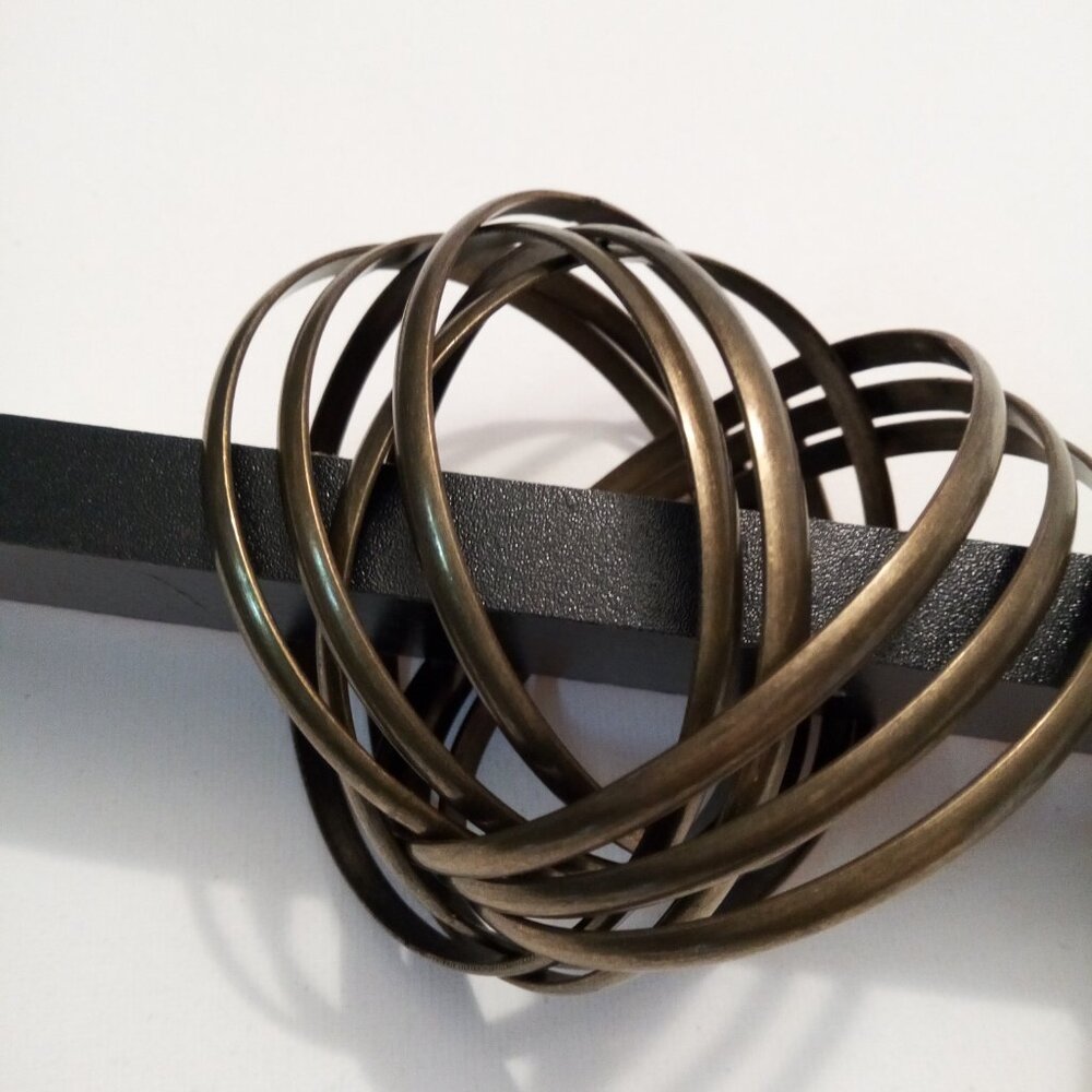 Intertwined Sleek 9 Bangles - Set of 2 - Picture 5 of 7
